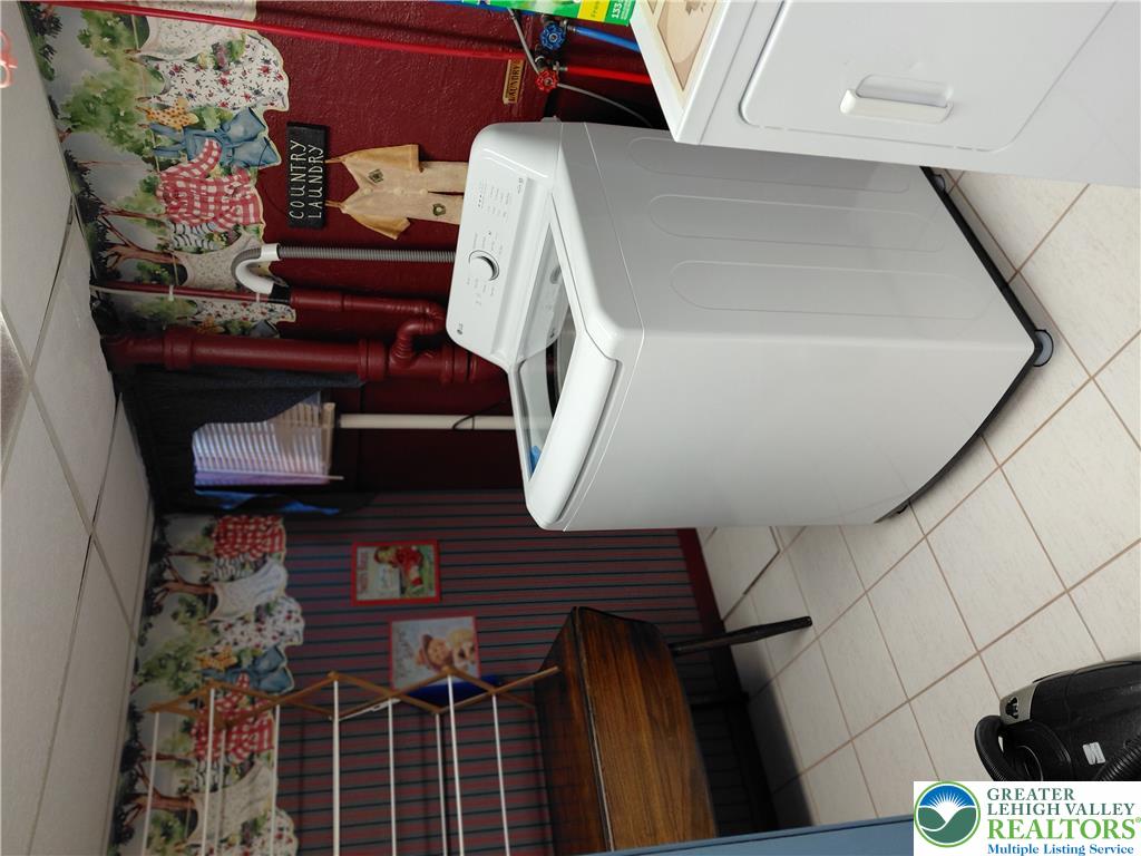 3232 Highland Road Property Photo 22