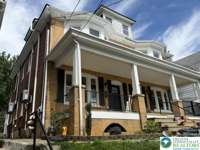 311 Lafayette Street Property Photo 1