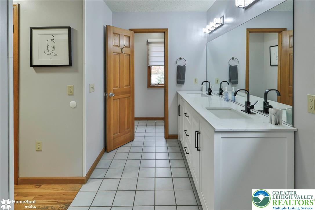 157 Greenwood Drive Property Photo 37