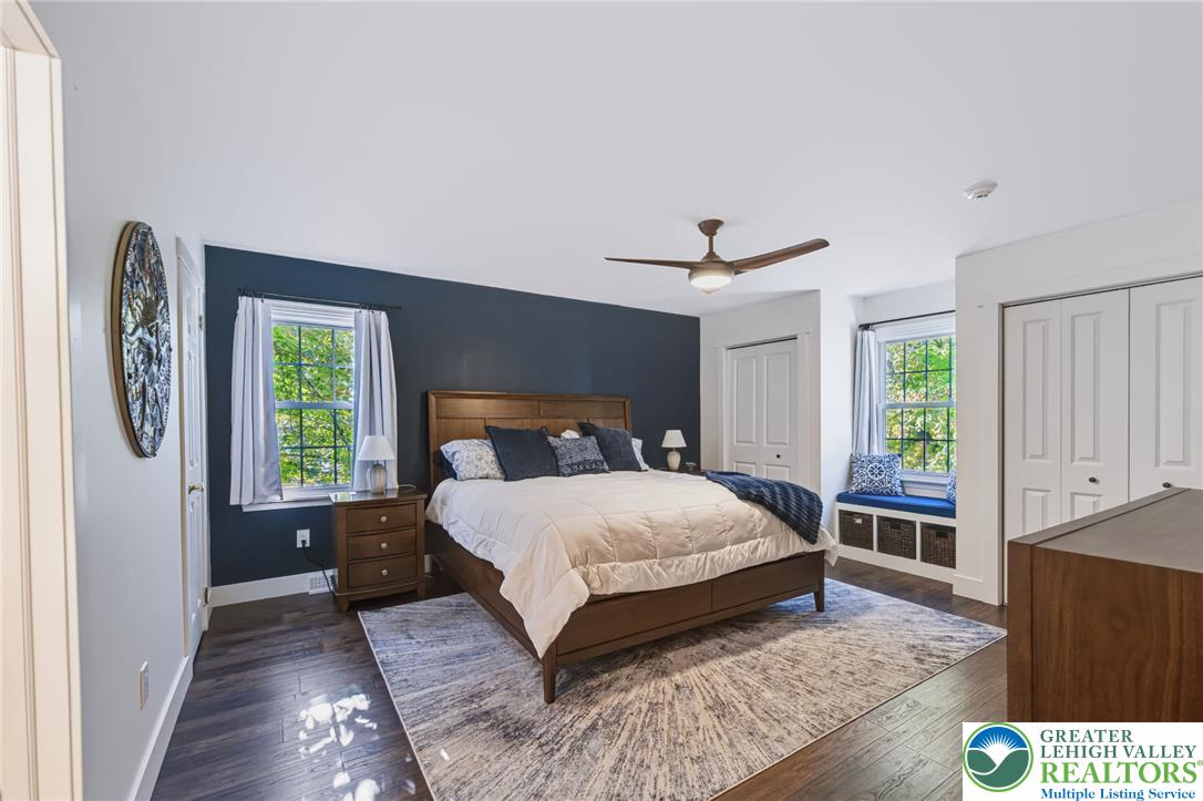 5041 Bridlepath Drive Property Photo 17