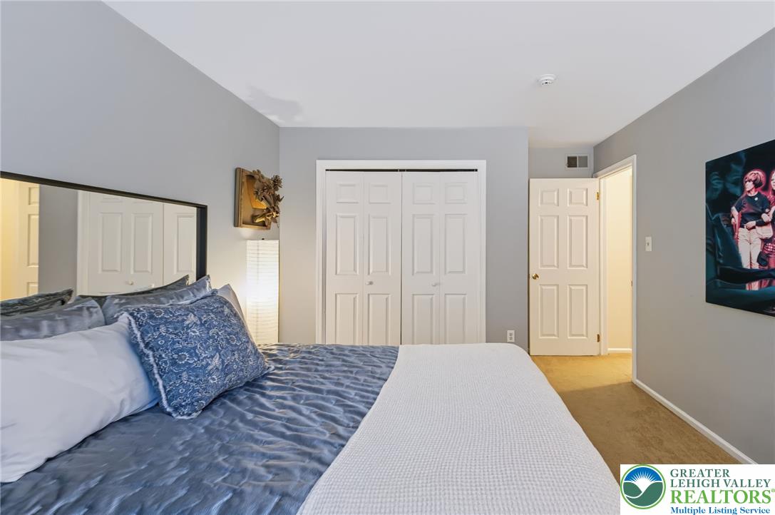 5041 Bridlepath Drive Property Photo 26