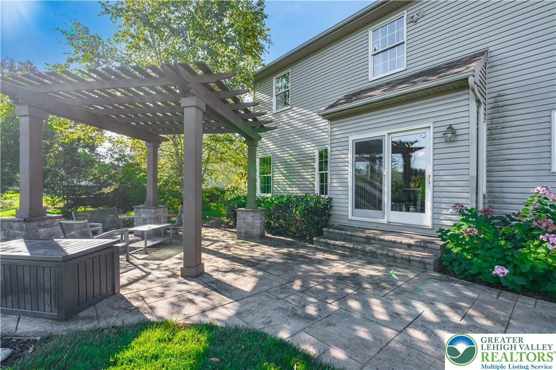 1505 Deer Path Road Property Photo 8