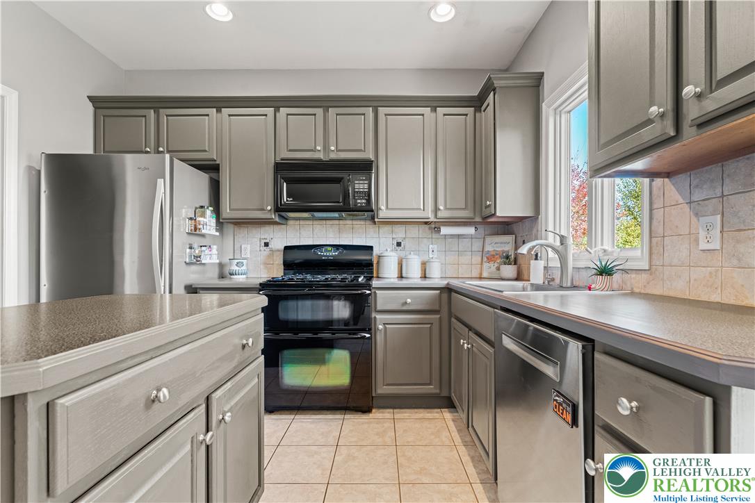 1505 Deer Path Road Property Photo 28