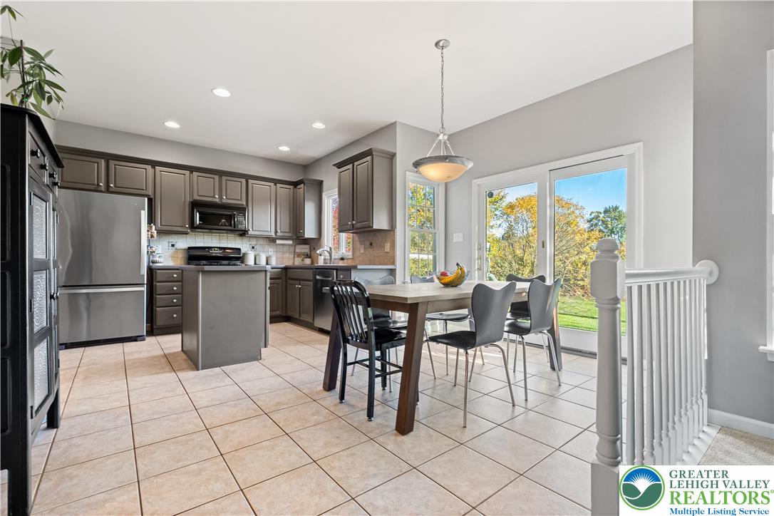 1505 Deer Path Road Property Photo 33