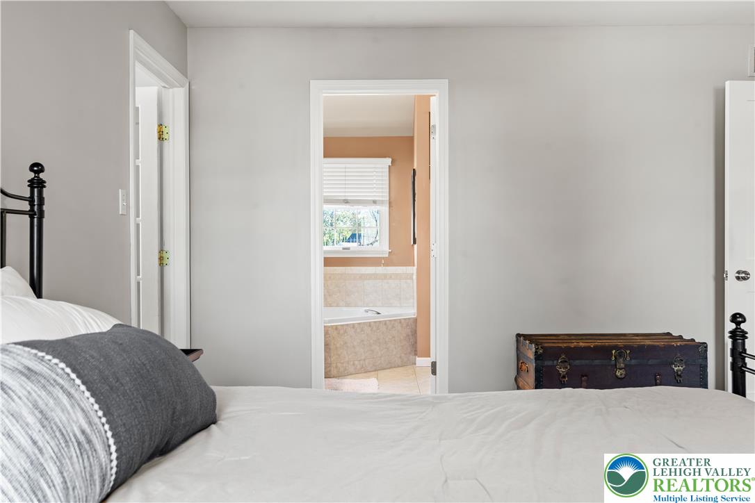 1505 Deer Path Road Property Photo 45