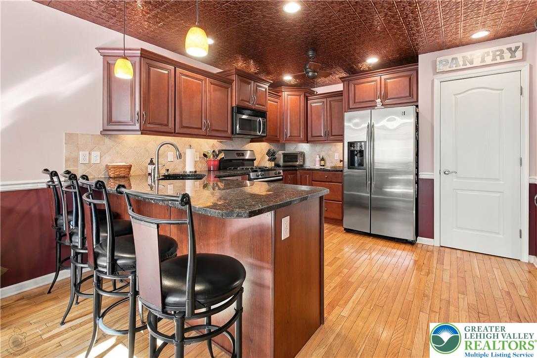 2077 Rolling Meadow Drive Property Photo 17