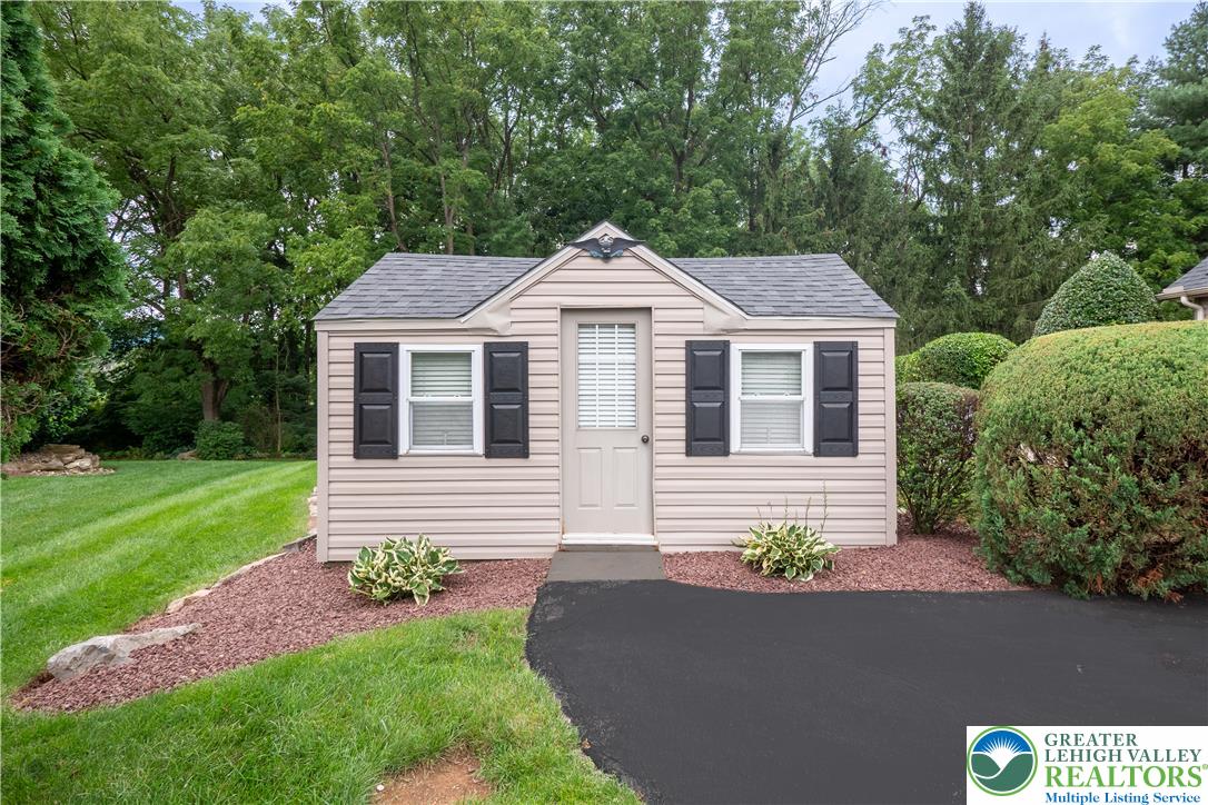 2077 Rolling Meadow Drive Property Photo 28