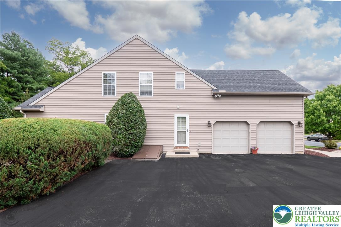 2077 Rolling Meadow Drive Property Photo 69