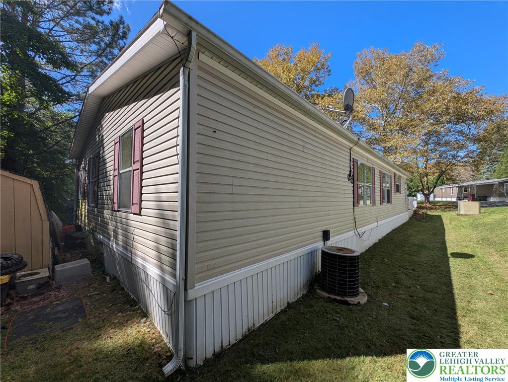 5 Edgewood Court Property Photo 8