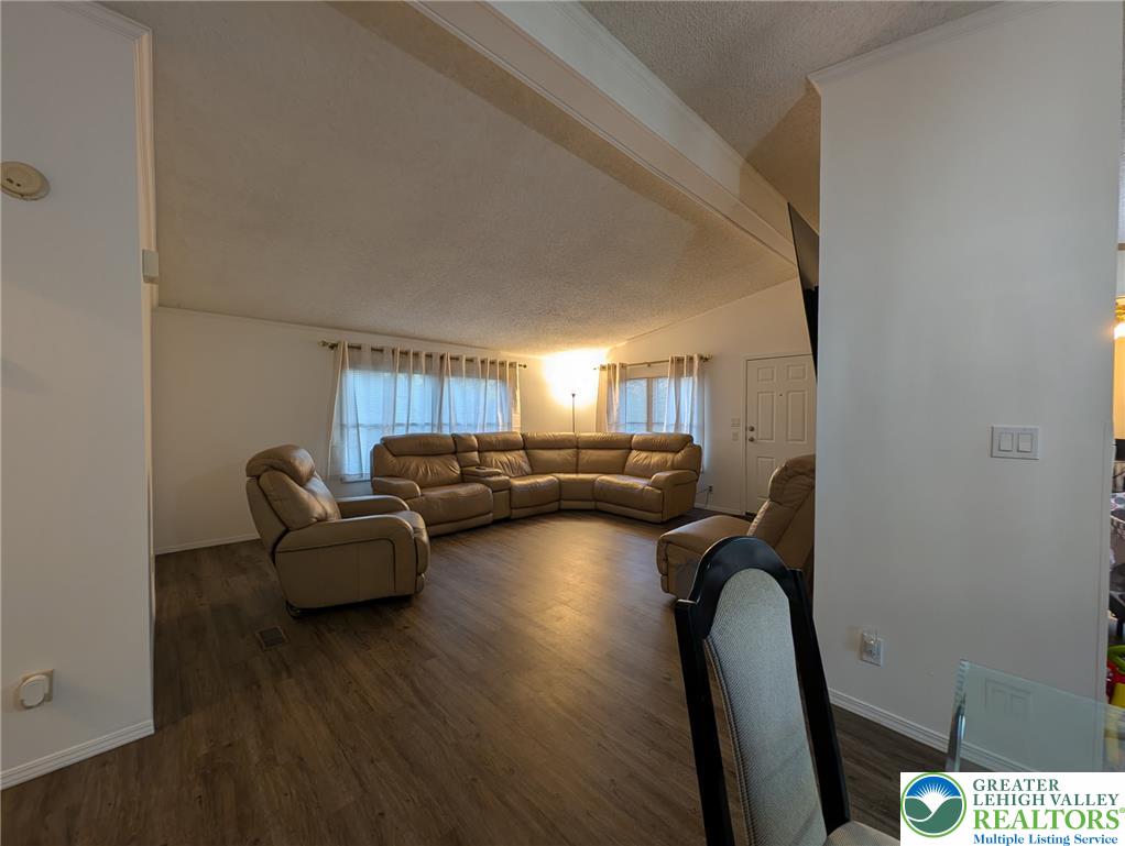 5 Edgewood Court Property Photo 19