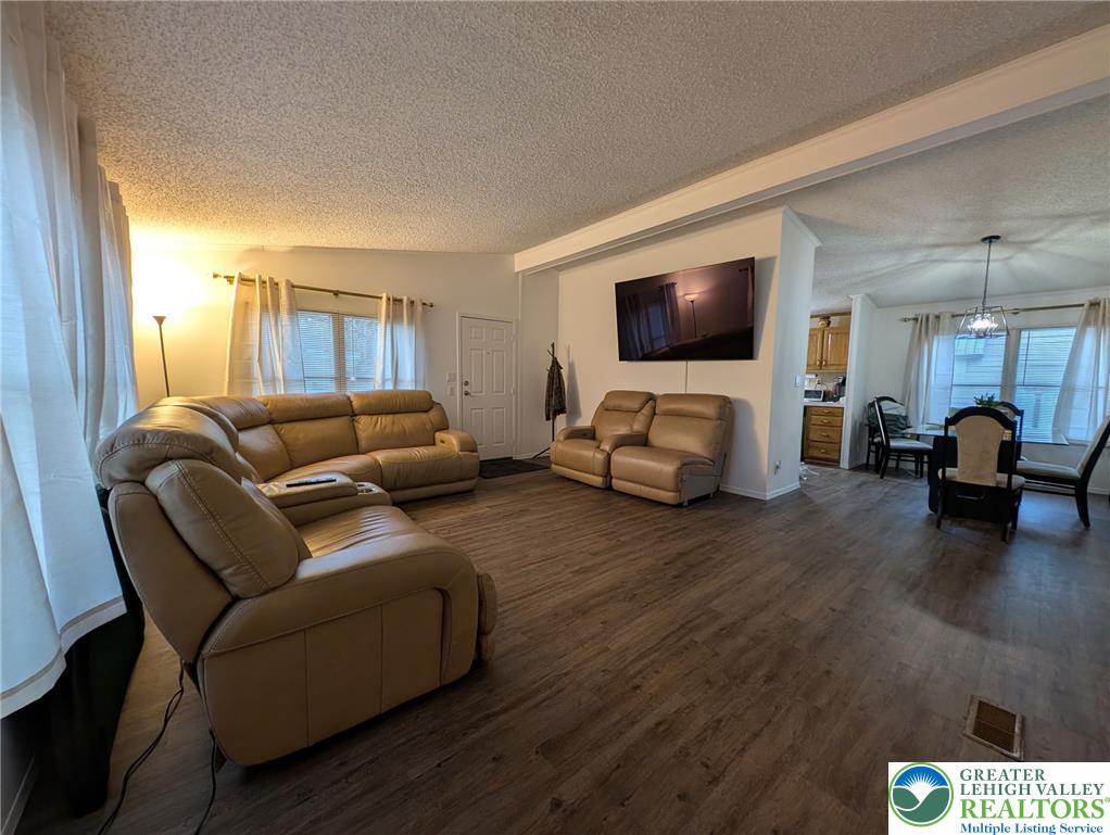 5 Edgewood Court Property Photo 22