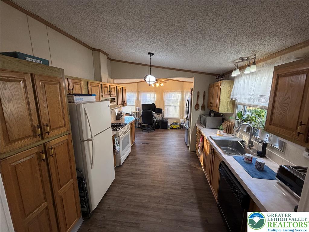 5 Edgewood Court Property Photo 30