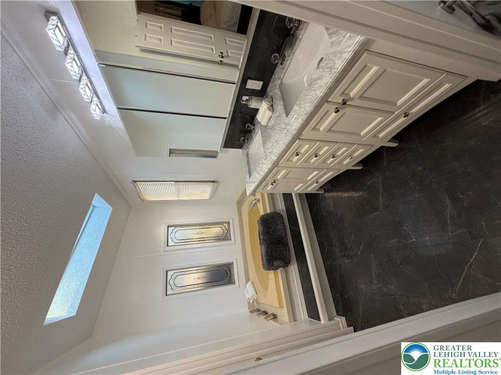 5 Edgewood Court Property Photo 44