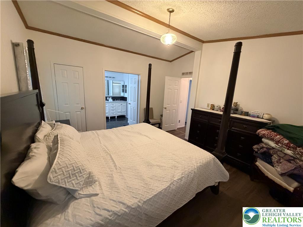 5 Edgewood Court Property Photo 46