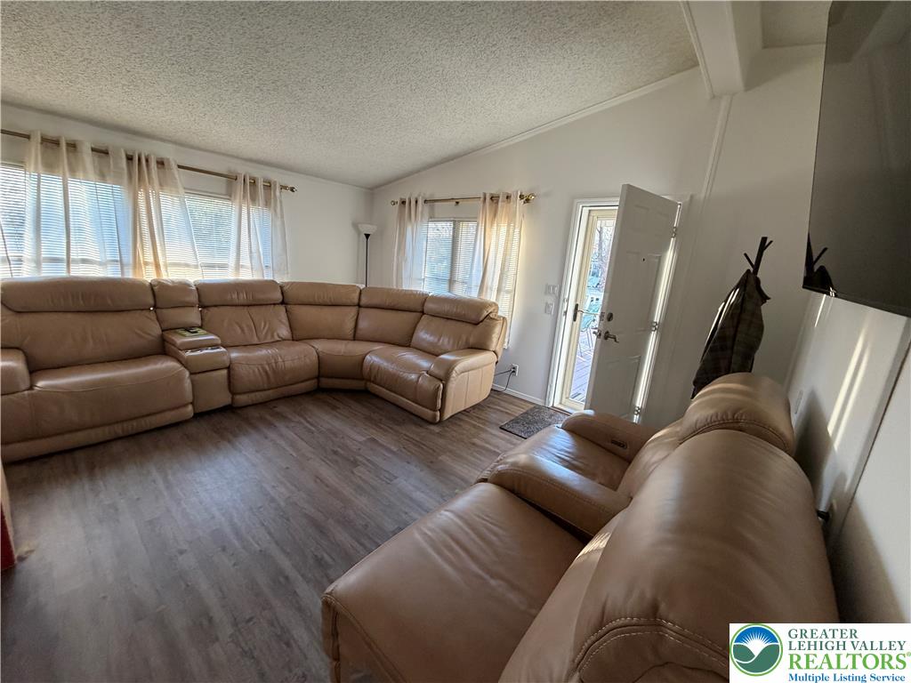5 Edgewood Court Property Photo 48