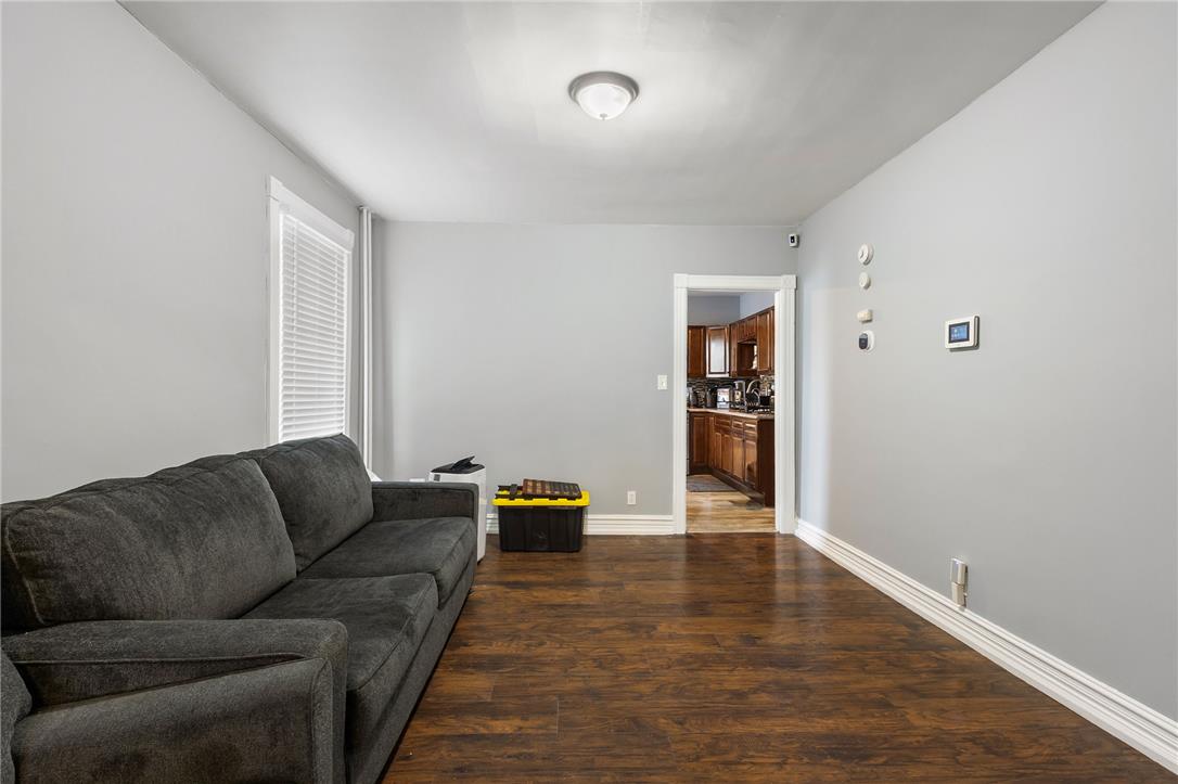 933 North Penn Street Property Photo 12