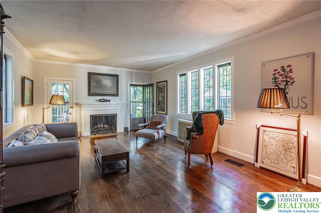 2929 Center Street Property Photo 12