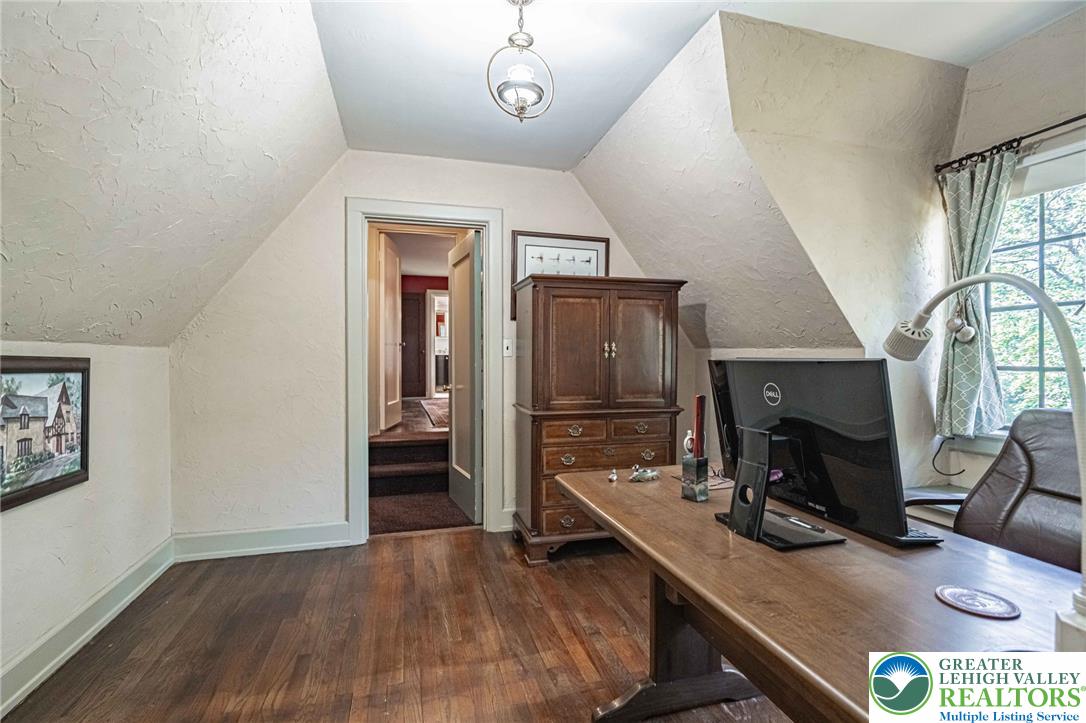 2929 Center Street Property Photo 51