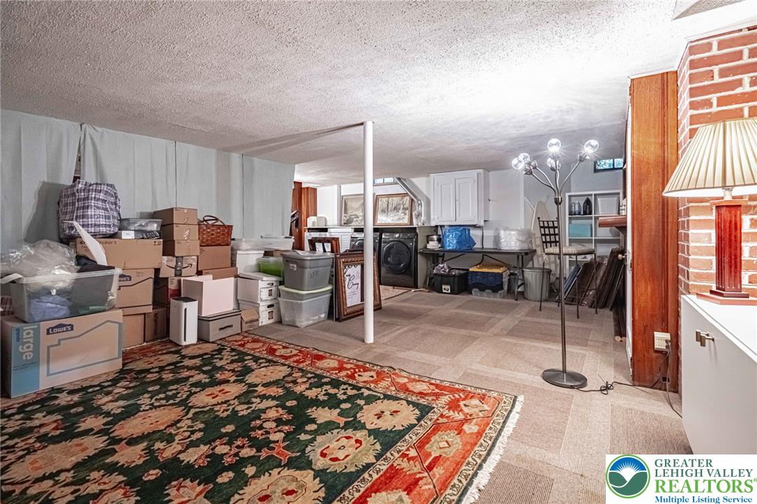 2929 Center Street Property Photo 54