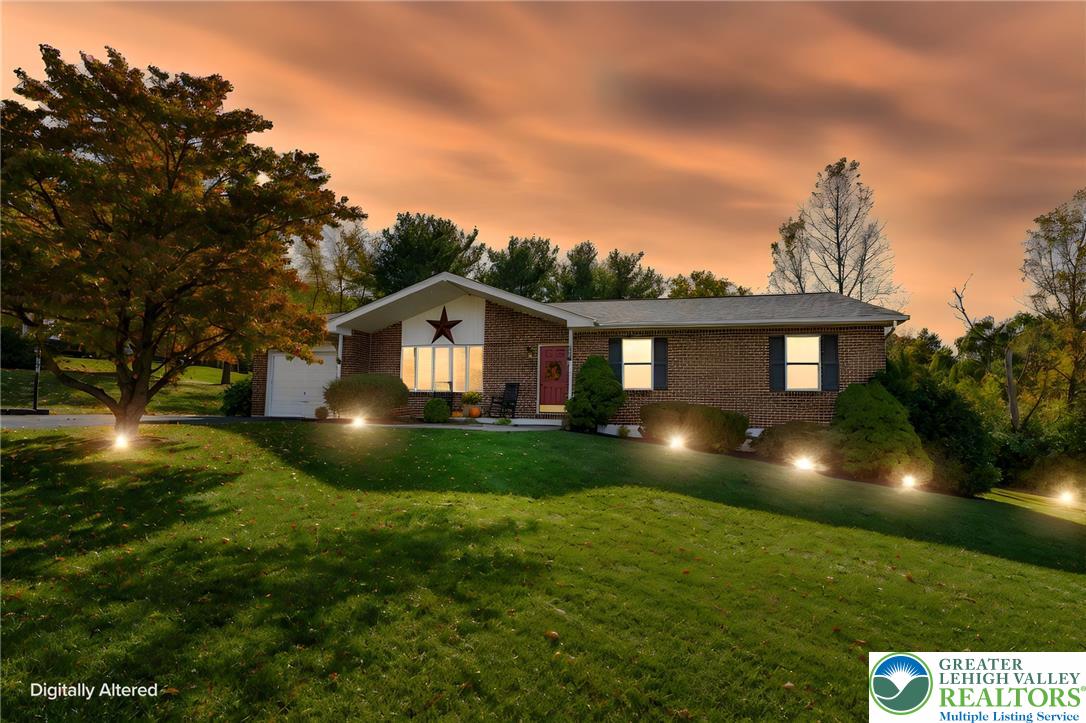 7005 Dogwood Circle Property Photo 3