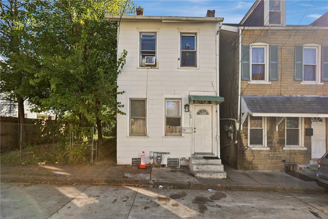 168 Pine Street Property Photo 1