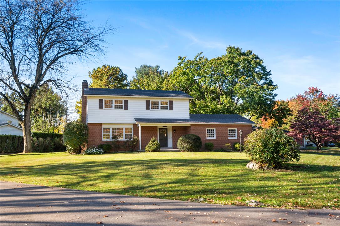 2145 Mark Twain Circle Property Photo 2