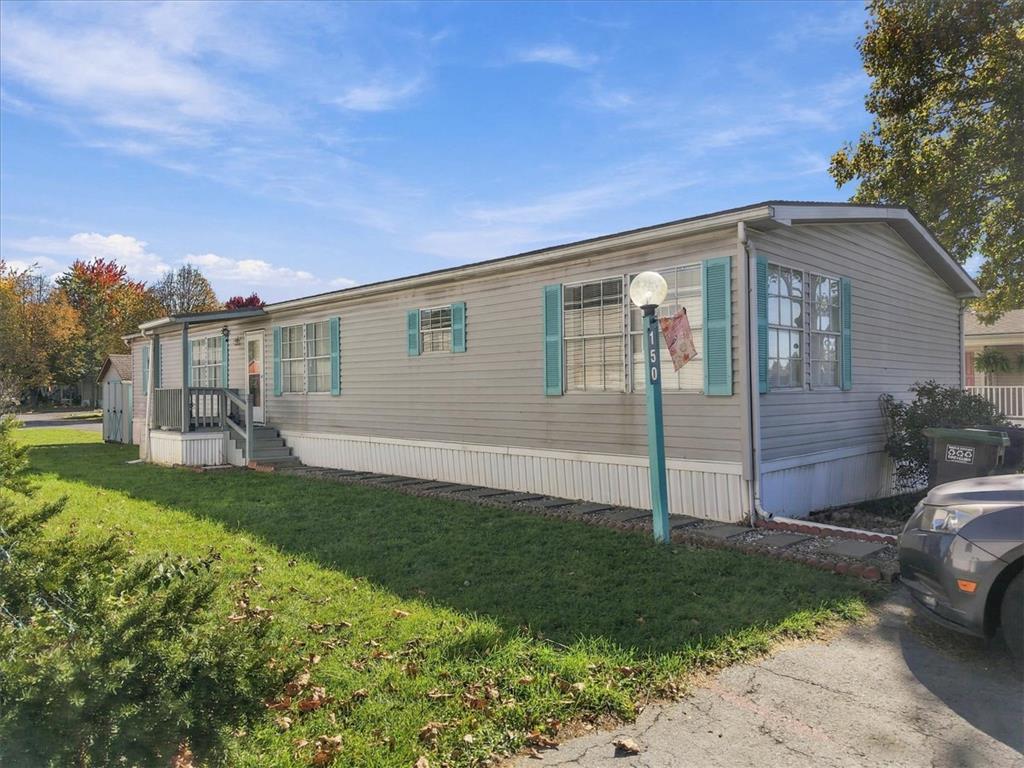 150 Bentwood Circle Property Photo 1