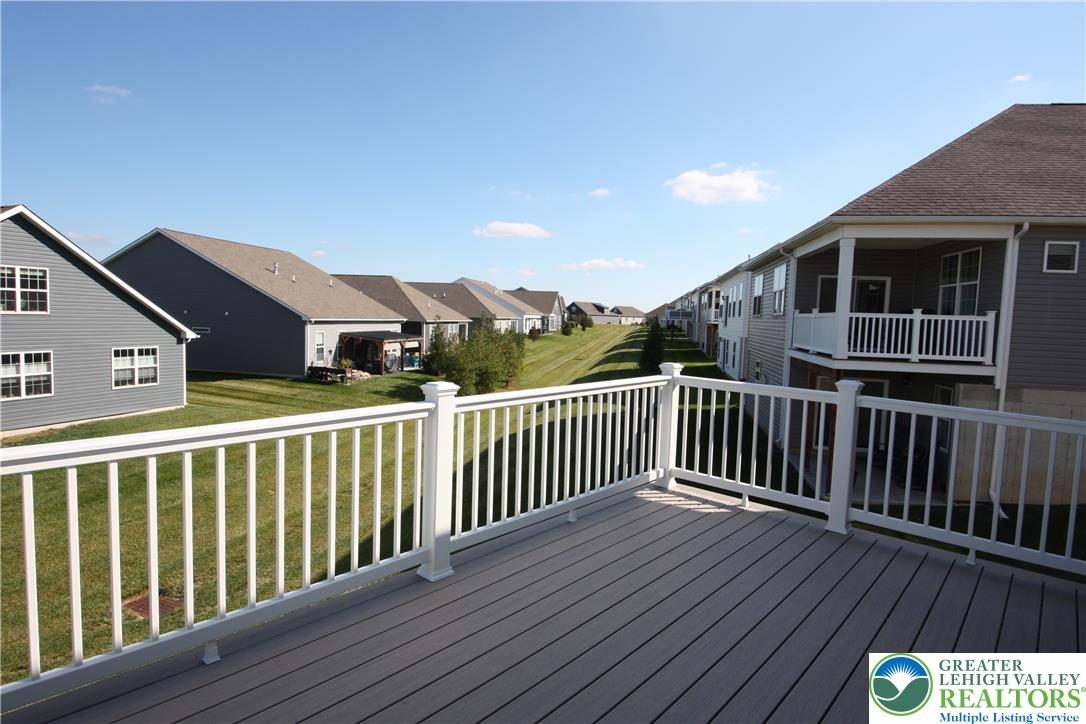 8157 Century Boulevard Property Photo 2