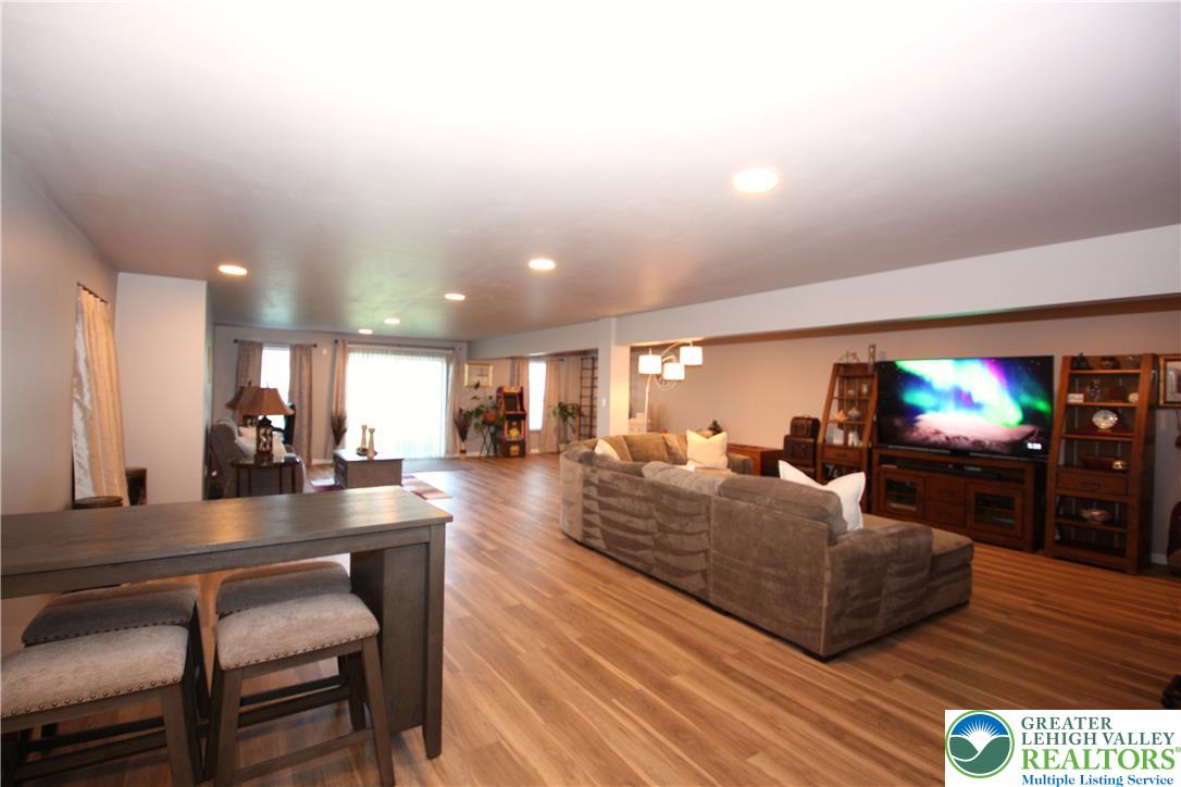 8157 Century Boulevard Property Photo 21