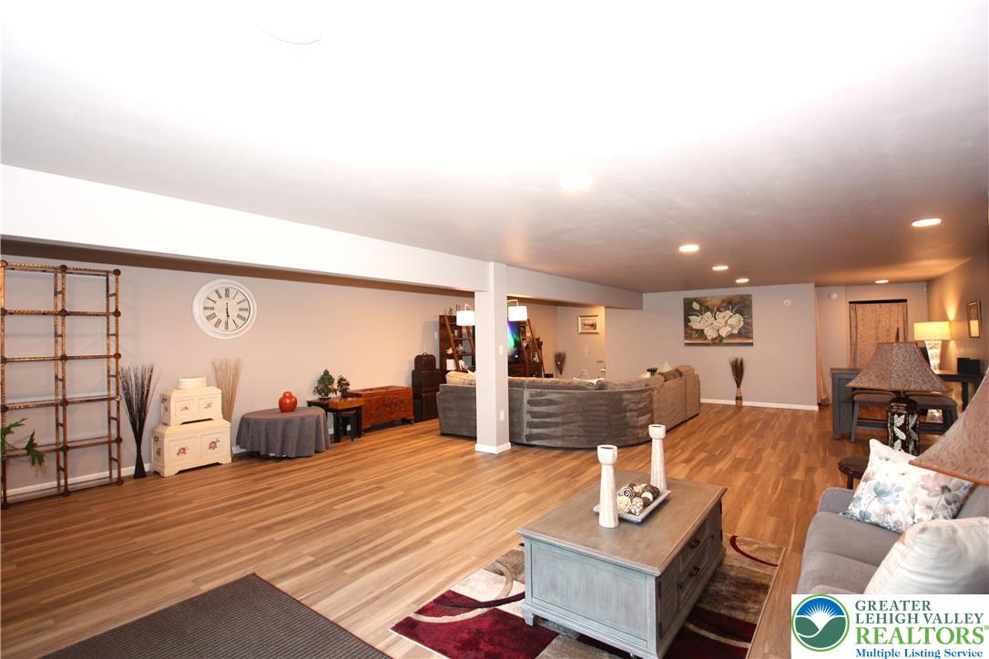 8157 Century Boulevard Property Photo 22