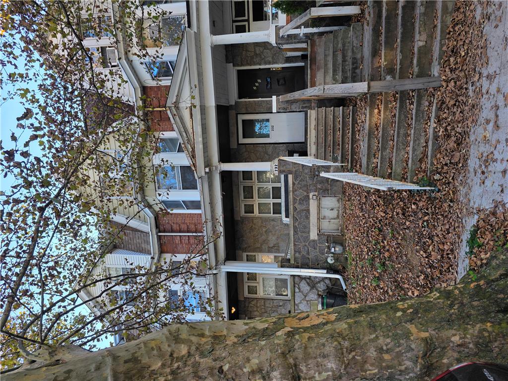 232 South Madison Street Property Photo 1