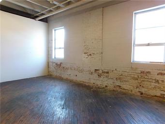 813 4th Street Property Photo 5