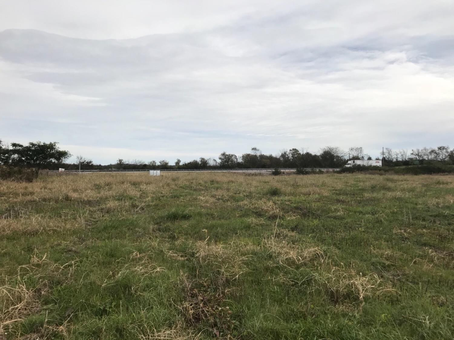 300 Rolling Hills Lane Property Photo 14