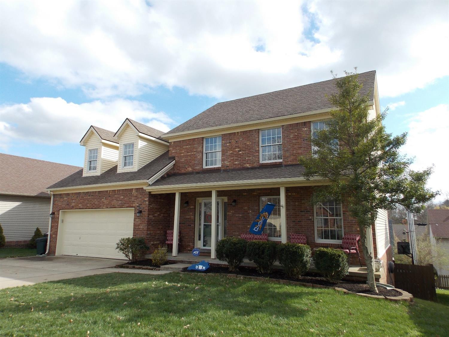 416 Whitfield Drive Property Photo 1