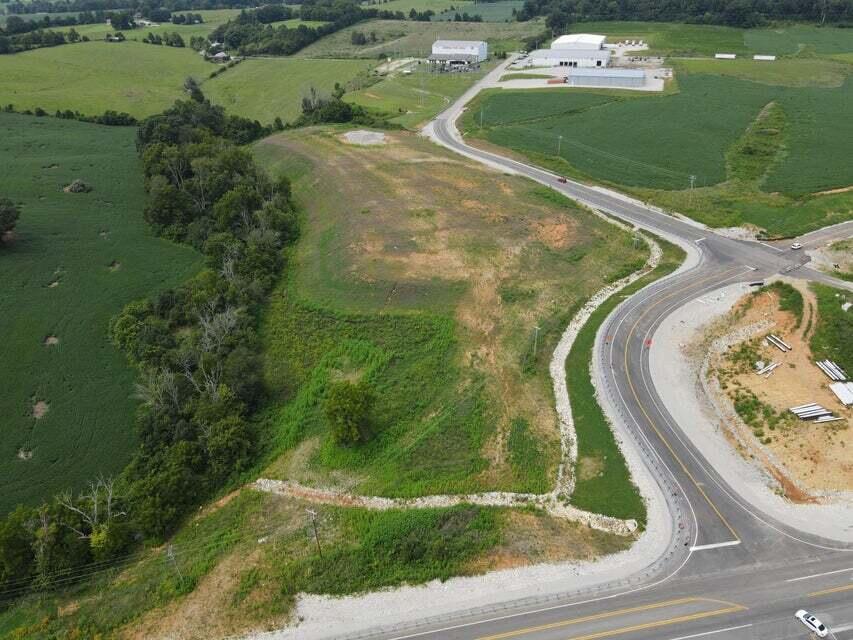 2009 Coin Road Property Photo 1