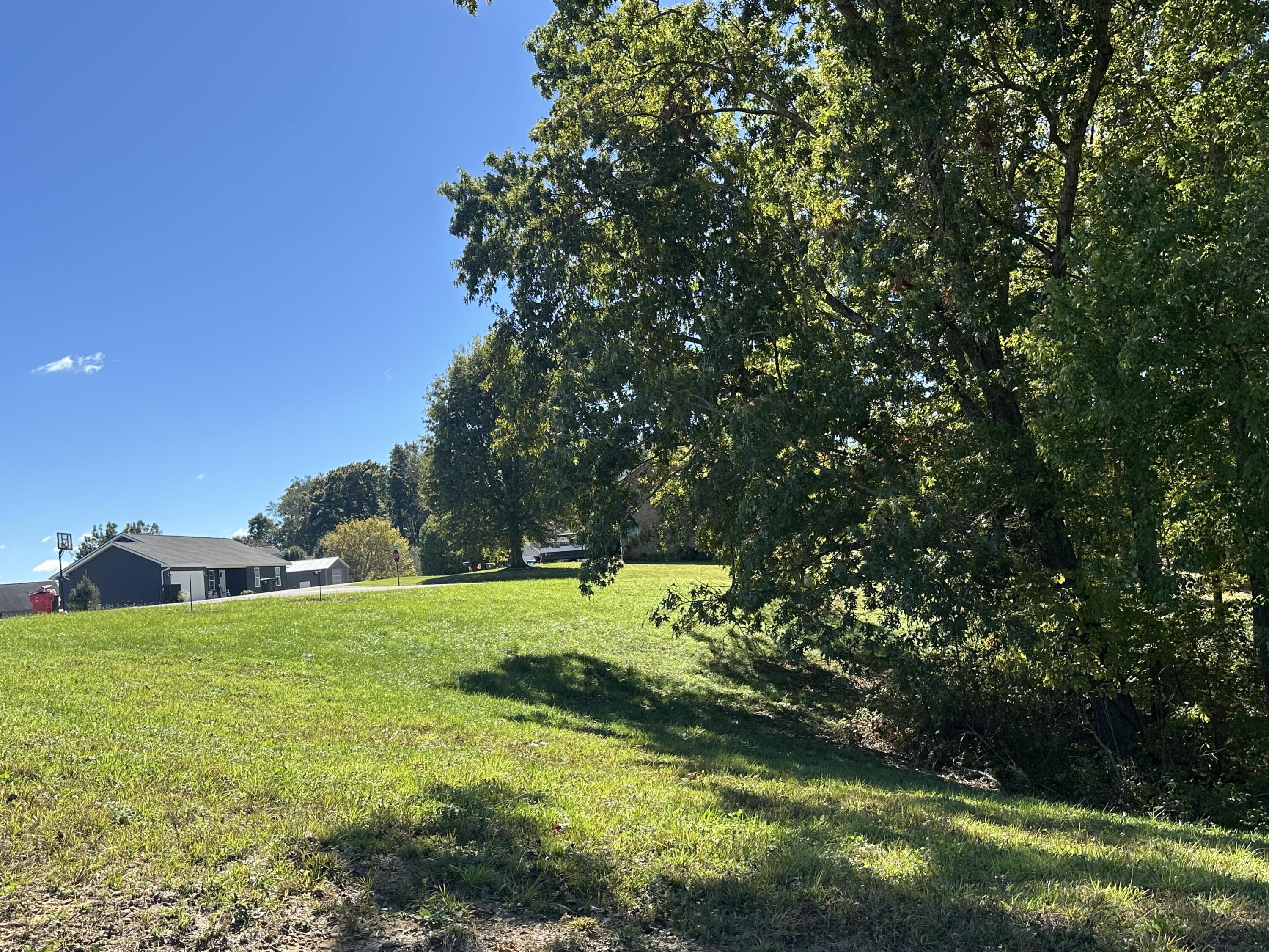 23 Deep Wood Drive Property Photo 11