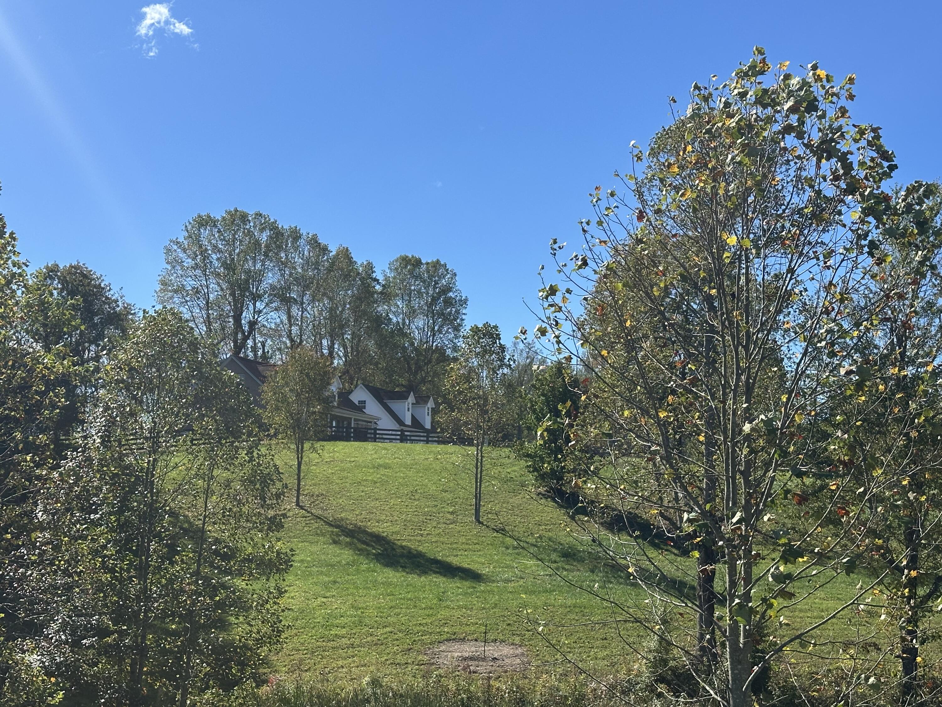 47 Ridgeline Drive Property Photo 8