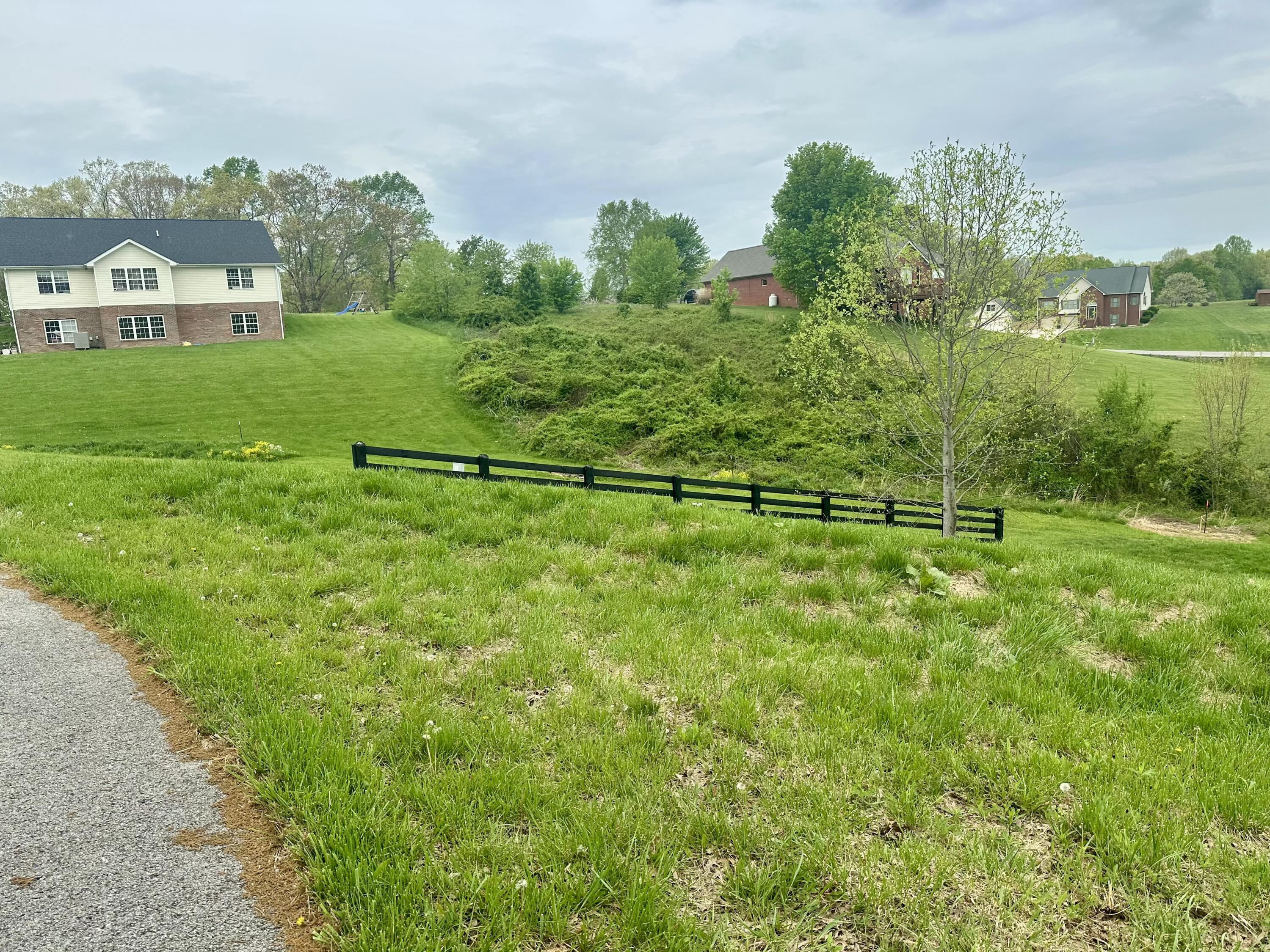 47 Ridgeline Drive Property Photo 11