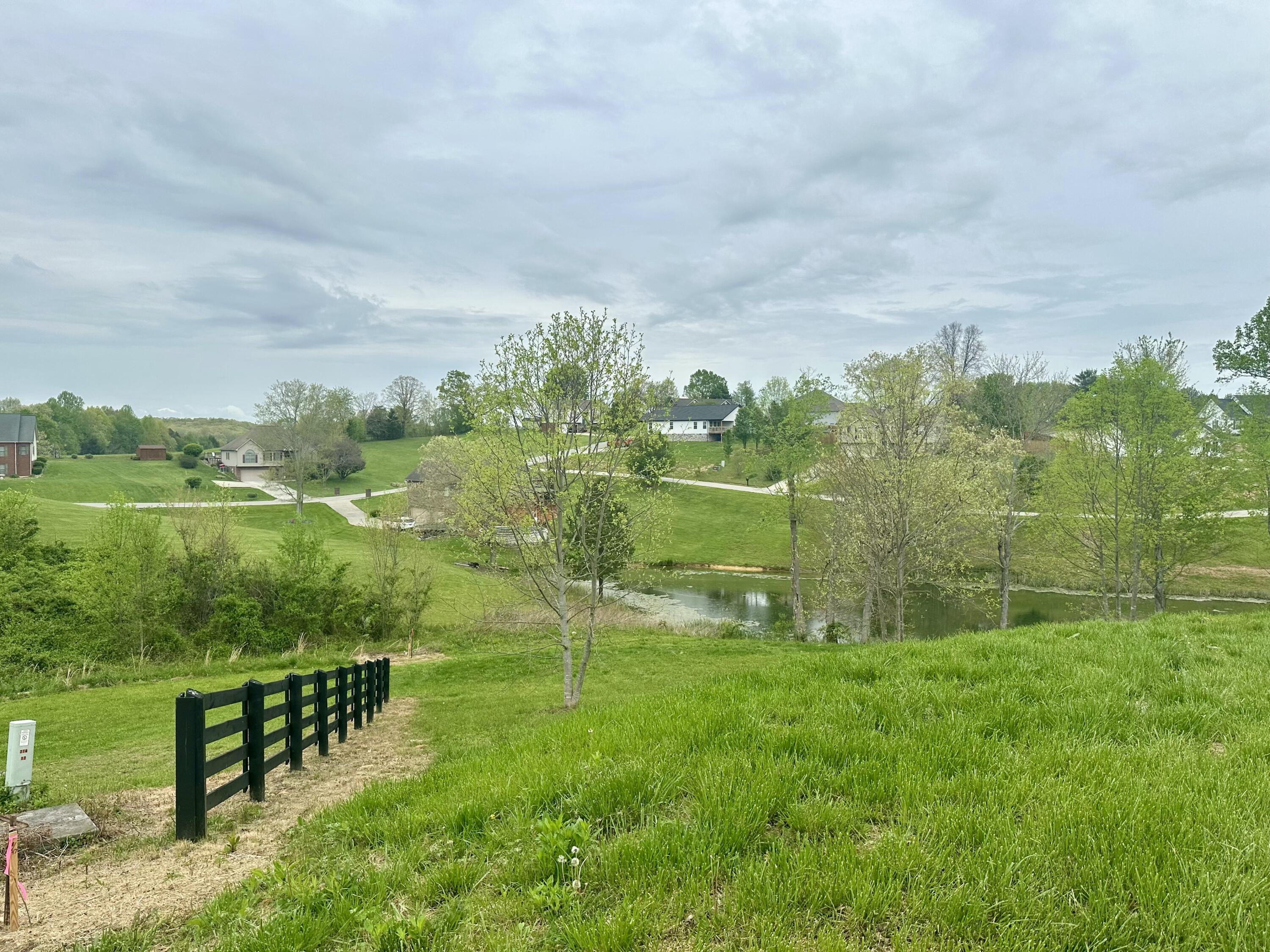 47 Ridgeline Drive Property Photo 14