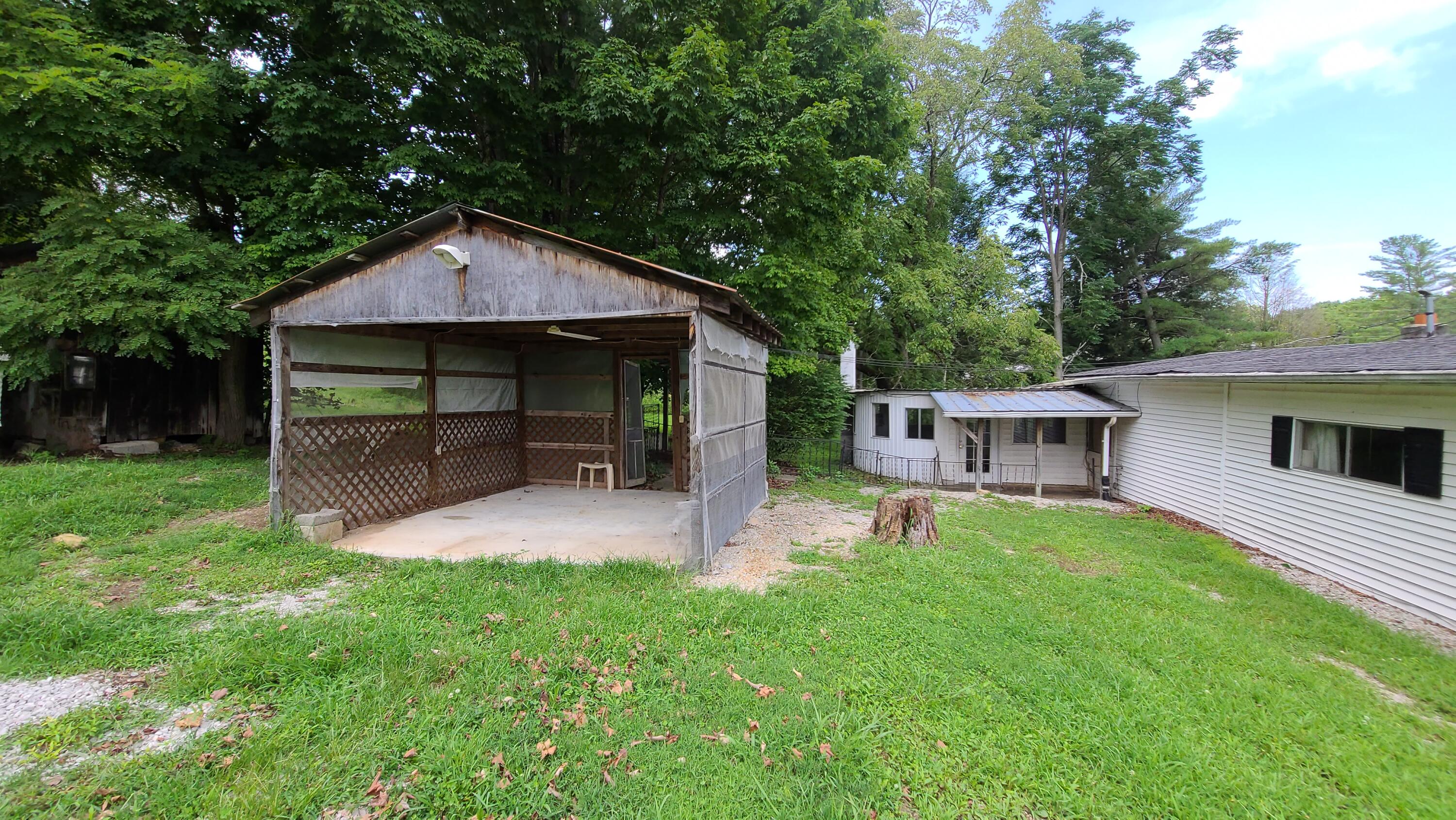 395 Lloyd Wilson Road Property Photo 46