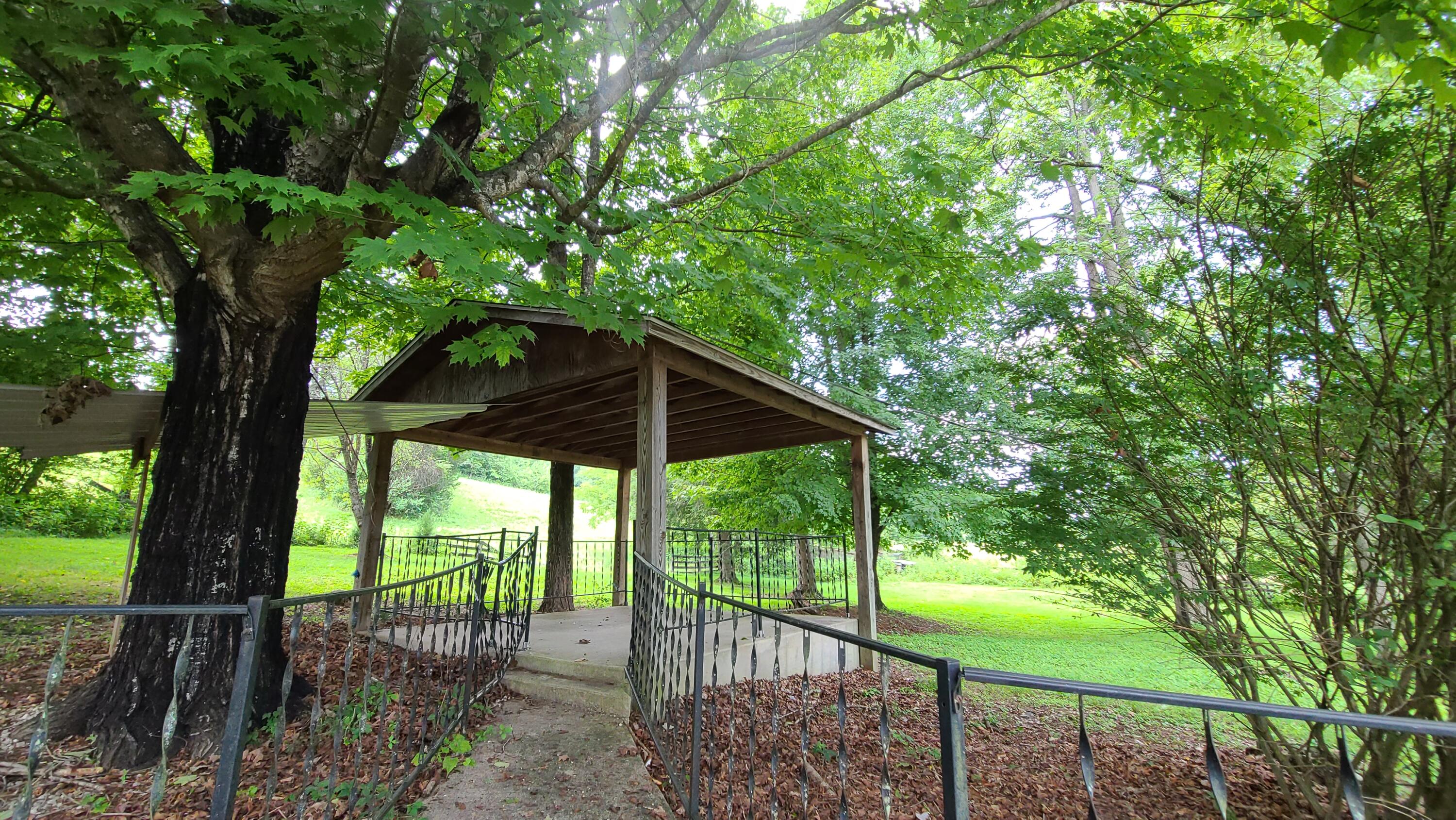 395 Lloyd Wilson Road Property Photo 49