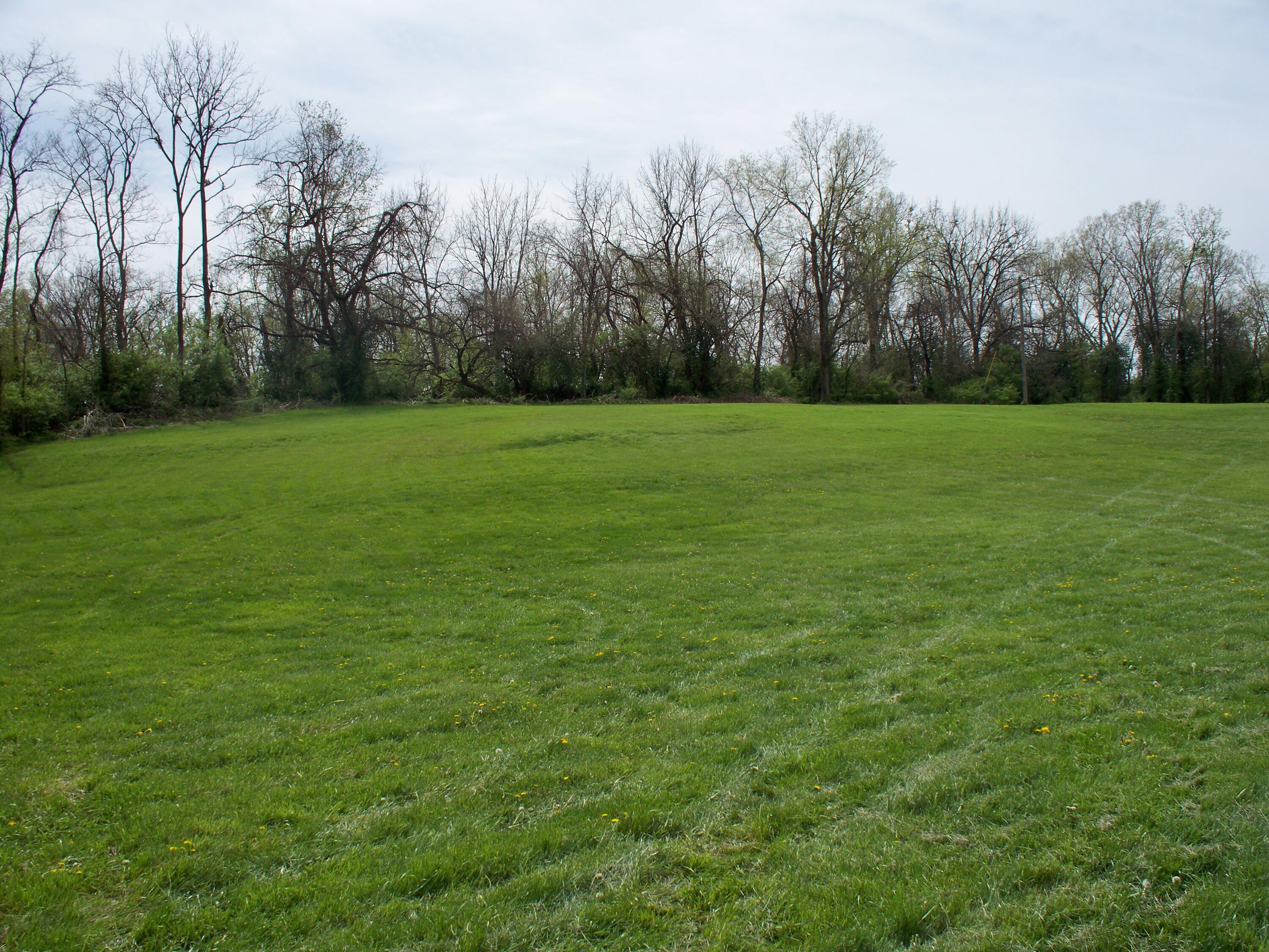 305 Kentucky Avenue Property Photo 4