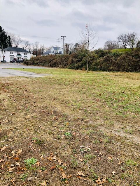 507 W 5th Street Property Photo 4