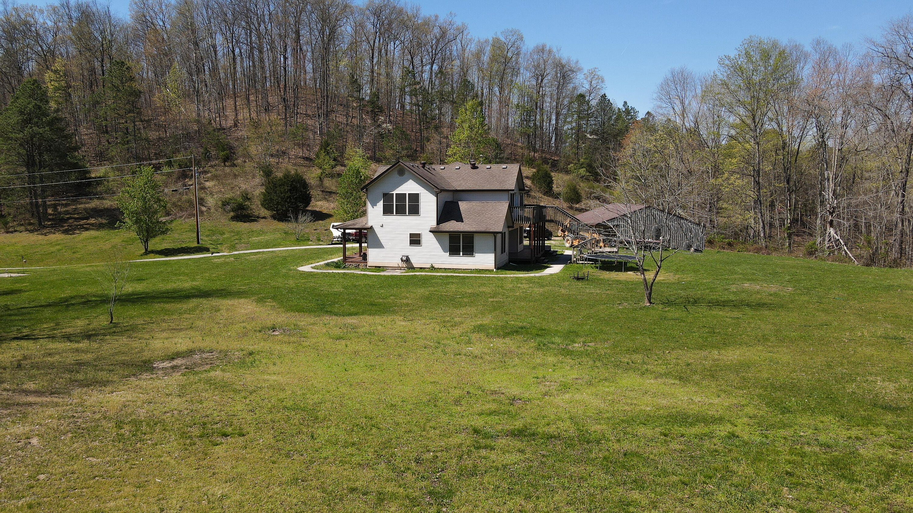 7401 Hwy 89 N Property Photo 32