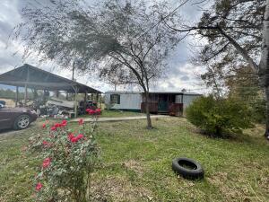 6944 S Us-25 Property Photo 8