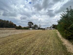 6944 S Us-25 Property Photo 21