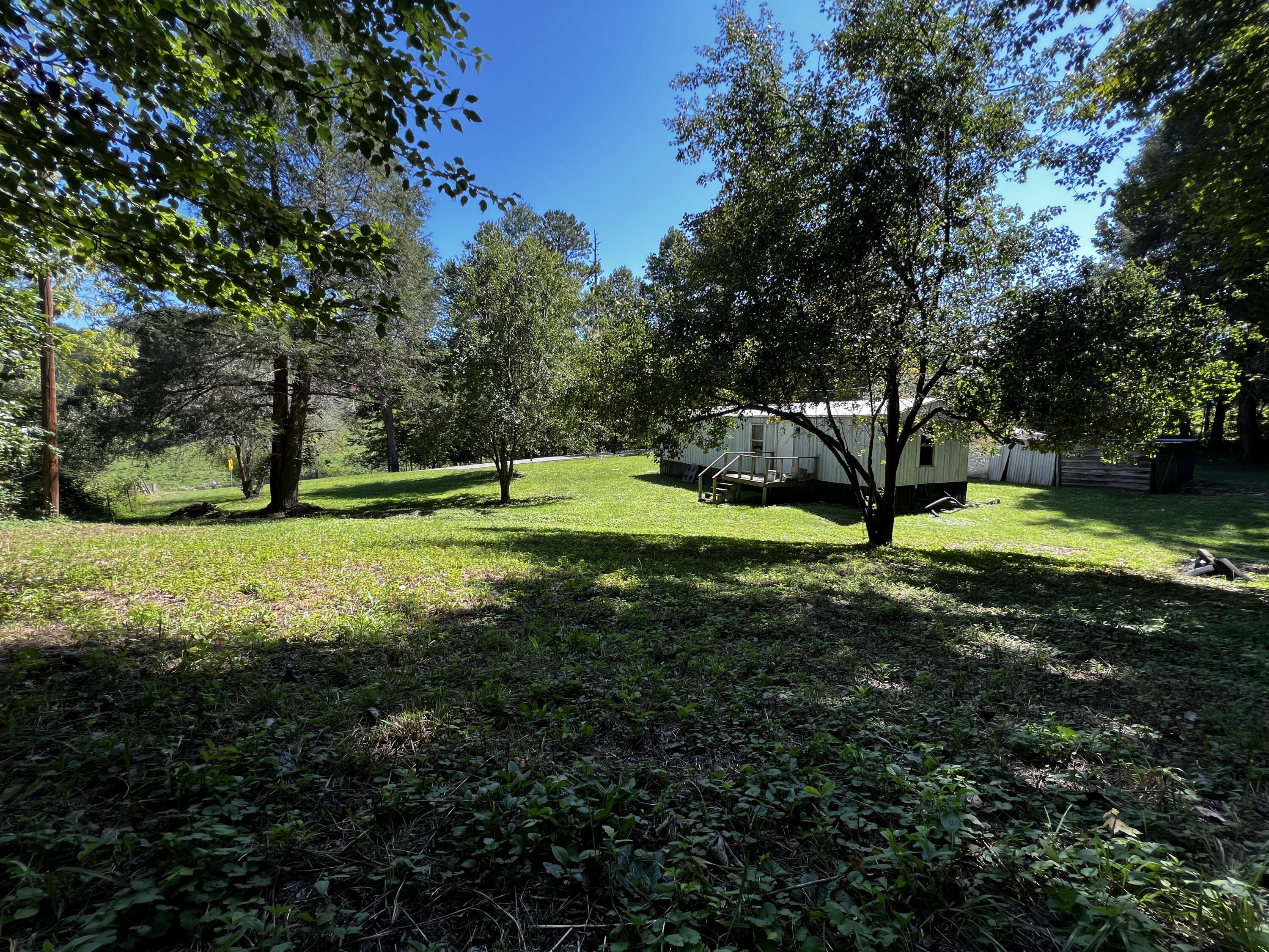 916 Hwy 30 E. Property Photo 5