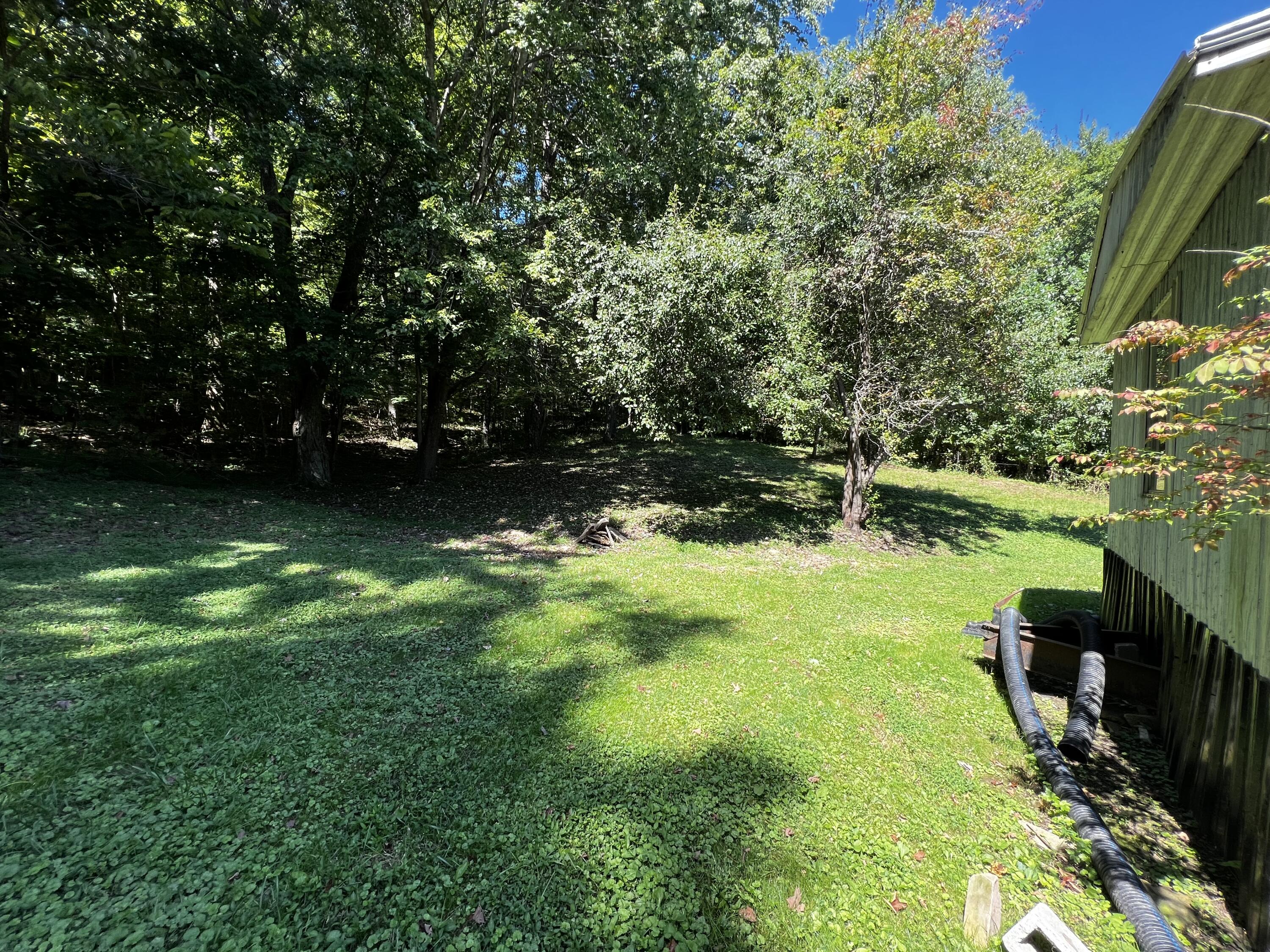 916 Hwy 30 E. Property Photo 7