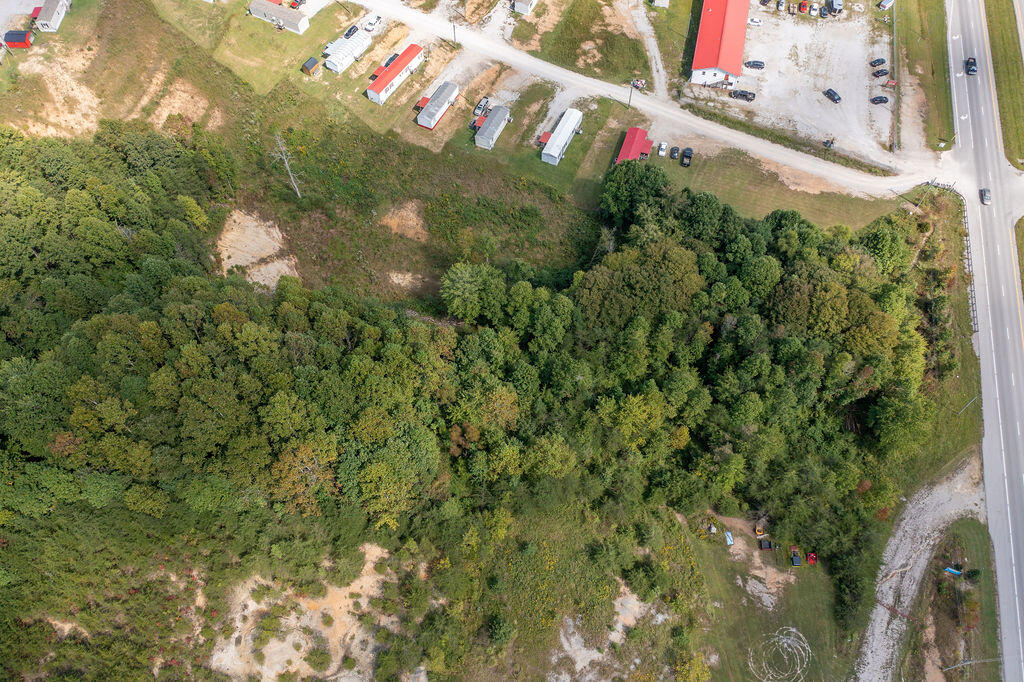 9999 Us 25-e Property Photo 4