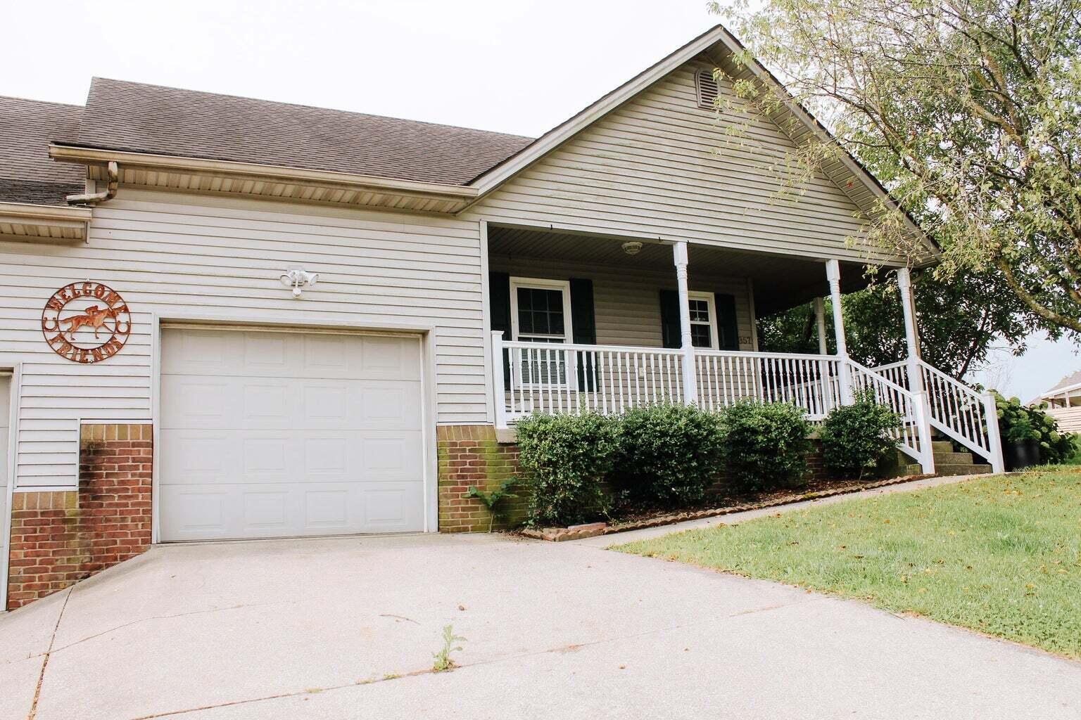 357 Silverton Way Property Photo 1